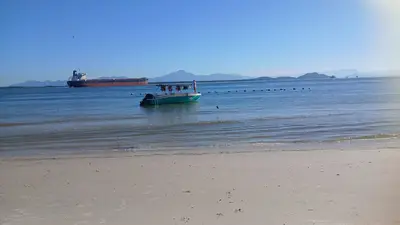 passeio-de-barco-com-crianas-na-ilha-do-mel-guia-para-a-primavera