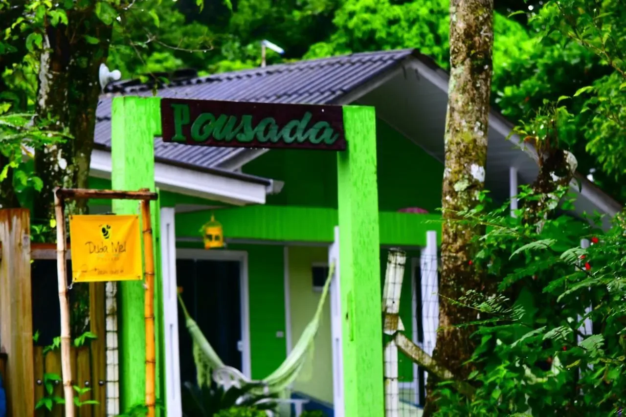 Entrada da Pousada Duda Mel na Ilha do Mel, PR