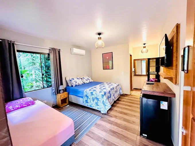 quarto com 2 camas