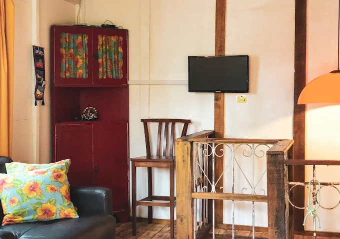 quarto com poltrona