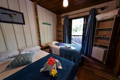 BeeHouse Pousada
