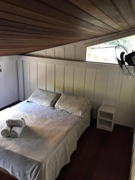 Quarto casal - Pousadinha Ilha do Mel - Pr