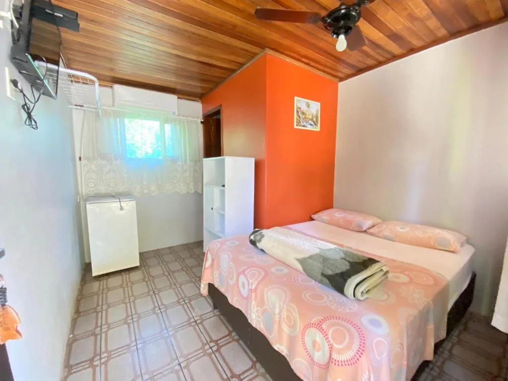 Quarto Família - Pousada Tia Maria - Ilha do Mel - Pr